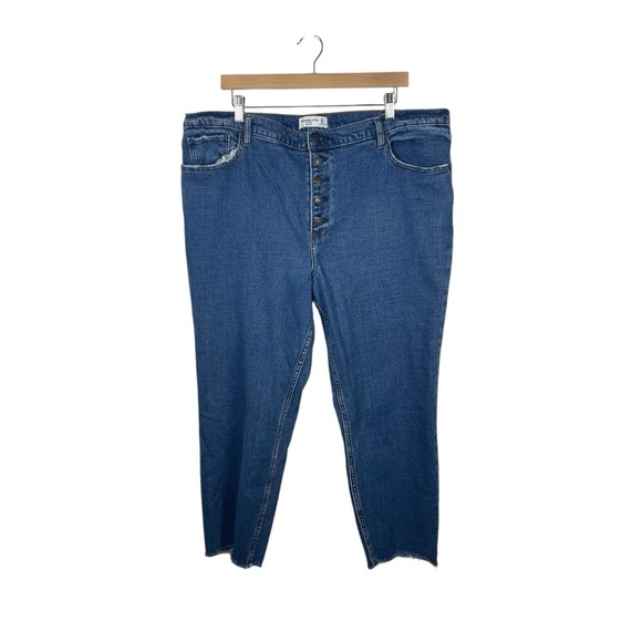Abercrombie & Fitch The Mom High Rise Button Front Jeans Medium Wash Size 20 - Picture 5 of 12